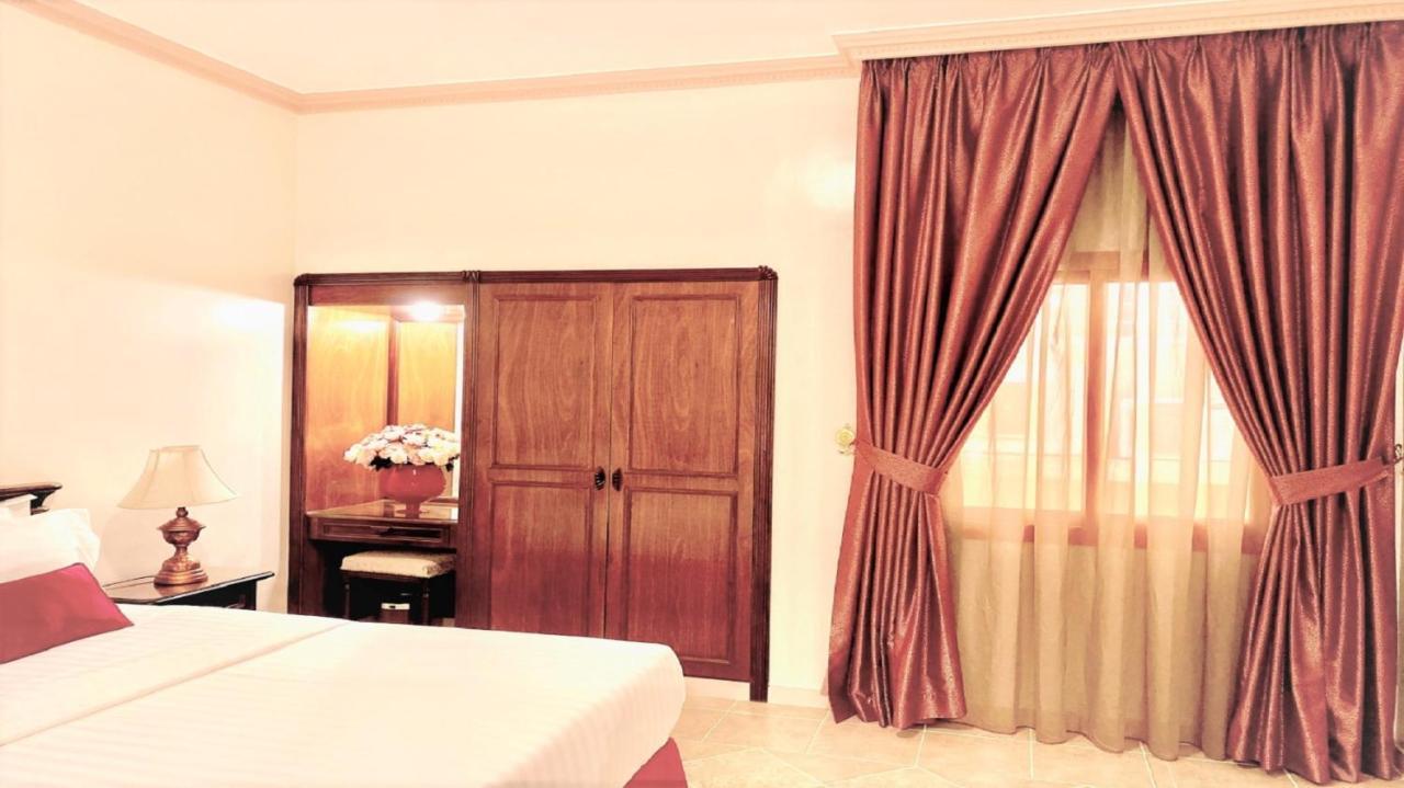 Rotana Hotel Jeddah Luaran gambar