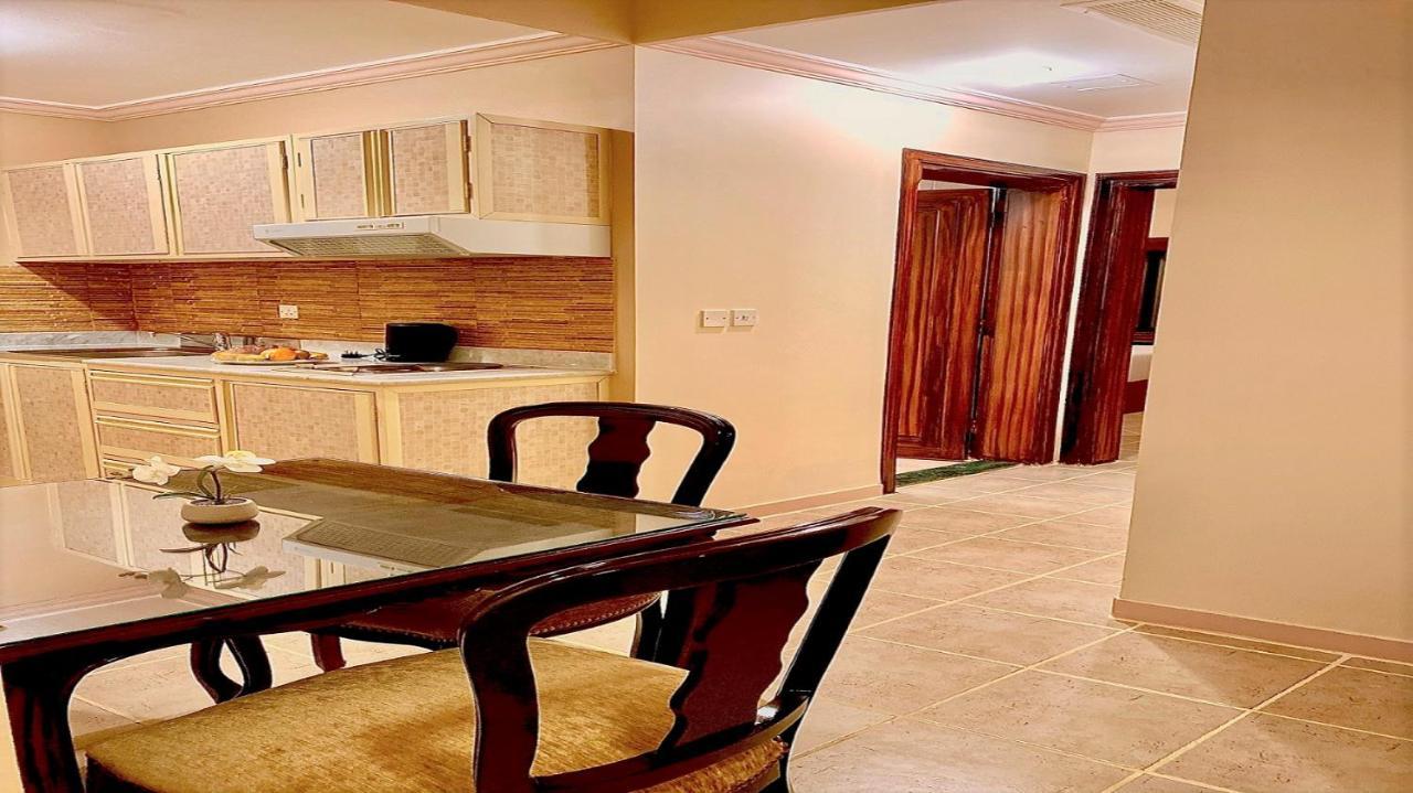 Rotana Hotel Jeddah Luaran gambar